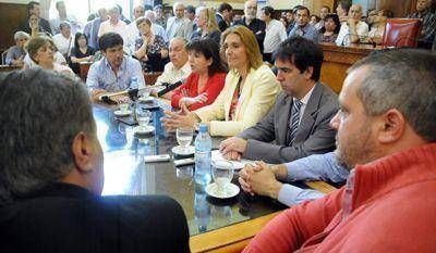 Radicales eval�an pedir que se reponga a Baragiola como presidenta del Concejo