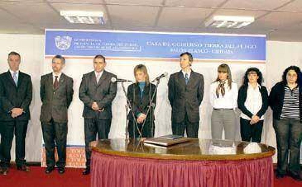 Jur� parte del nuevo Gabinete de Gobierno