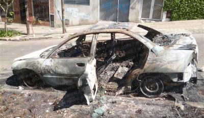 Quemacoches imparables: atacaron 4 autos en 5 d�as    