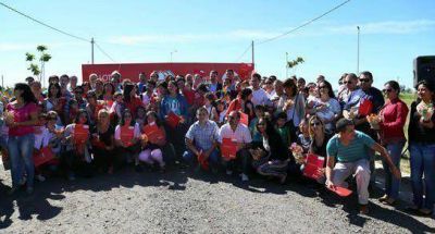 Se entregaron los primeros 67 terrenos en Santa Fe