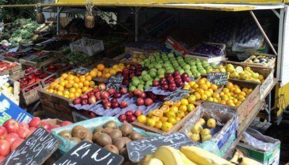 Quieren regular las ferias itinerantes en la Ciudad