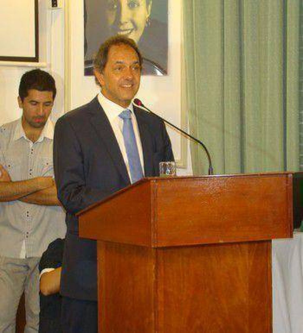 Scioli en San Luis: discursos gen�ricos, el legado de N�stor y su visi�n para el futuro de la Argentina