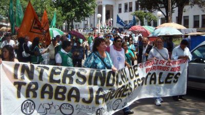 La ITE realiz� paro y moviliz� por oficinas