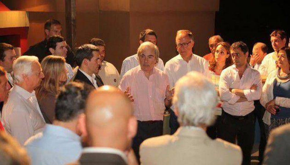 El massismo porte�o se reuni� en el quincho de Kravetz