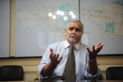 Chaumont: �No est� en m� decir ad�nde destinar gendarmes�