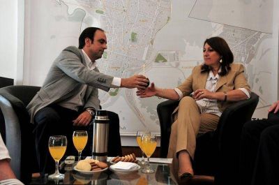 Jos� Corral y M�nica Fein concurrir�n a la Presidencia del Senado Provincial