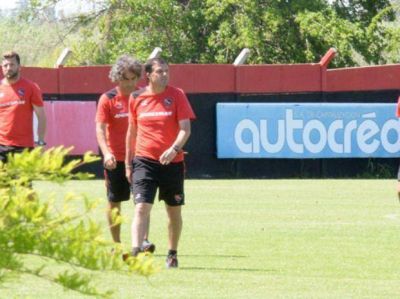 Raggio rompe esquemas en Newell's: modificar�a nombres y sistema
