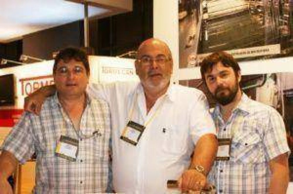 Dos empresas de Chivilcoy en la Expo Transportes 2014