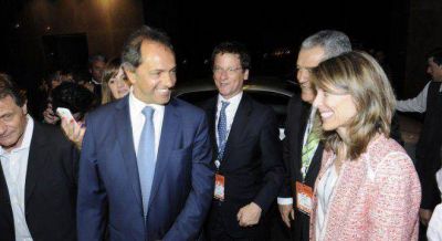 Se frustr� en IDEA el primer debate de los candidatos Scioli, Macri y Massa
