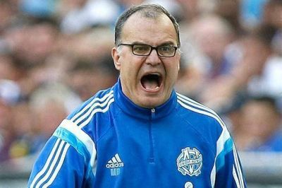 Una m�s del Loco Bielsa: llam� a un admirador que le escribi� una carta