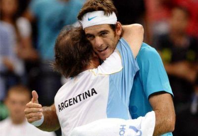 V�zquez defendi� a Delpo y le apunt� a los dirigentes