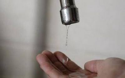 Vecinos de un barrio de Chivilcoy est�n sin agua