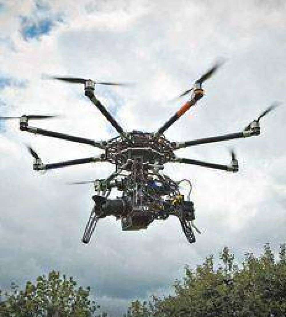 Aviones sin tripulaci�n ni marco legal
