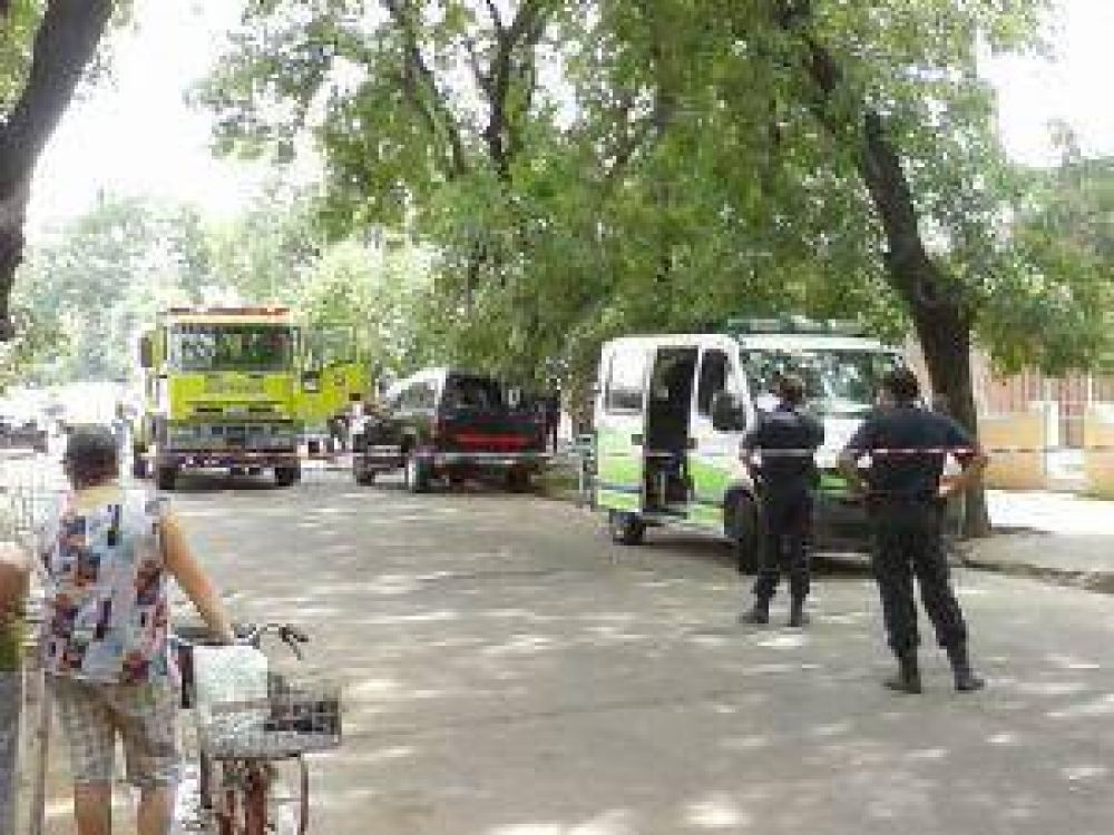 Muere un ni�o en un incendio en barrio Belgrano