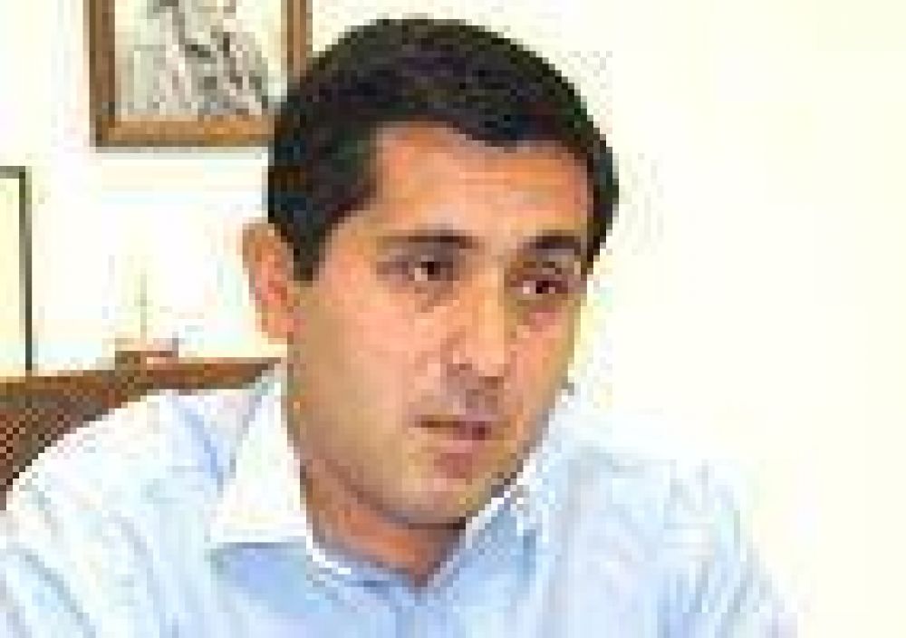 Nazareno Diotti se anota en la carrera de precandidatos a intendente 2015