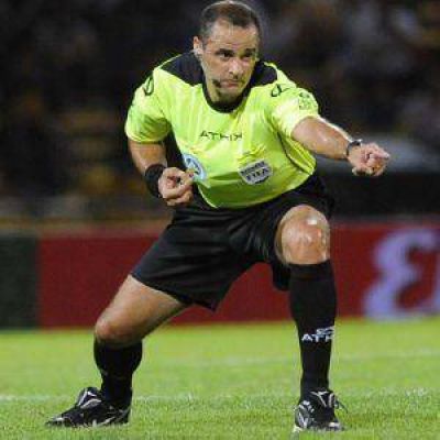 Estudiantes ya tiene d�a, hora y �rbitros para enfrentar a River por Sudamericana