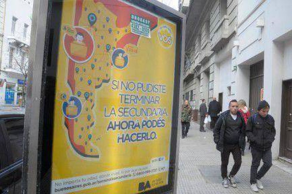 Termin� la Secundaria: Sin autorizaci�n tomar�n ex�menes en las provincias