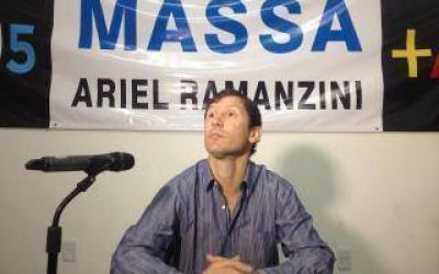 Carri� denunci� penalmente a dirigente del Frente Renovador y vincul� a Massa con el narcotr�fico