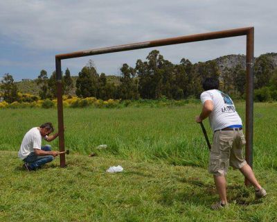 M�s de 200 personas participaron de las Jornadas Nacionales N�stor Kirchner en Tandil