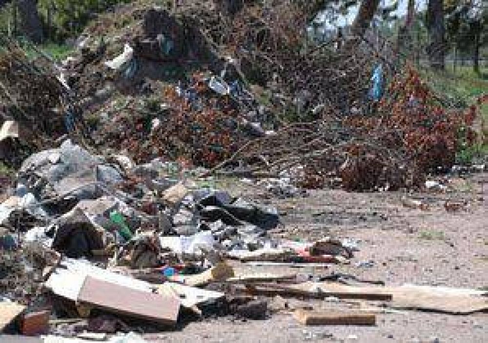 Otro basural se est� formando en la ciudad