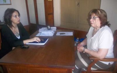 Procuran formar cooperativas en las escuelas integrales
