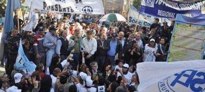 SEP acord� con la Provincia un bono de fin de a�o de $1400
