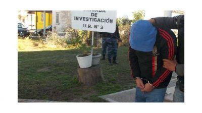 Asesinan a un chico de 15 en un inquilinato de Las Lajitas