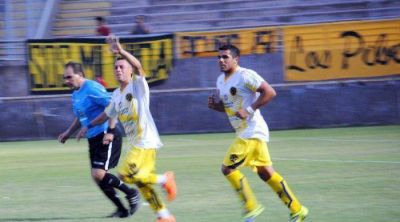 Policial venci� a Villa Cubas y se acomod� en la Zona 13 del Federal B