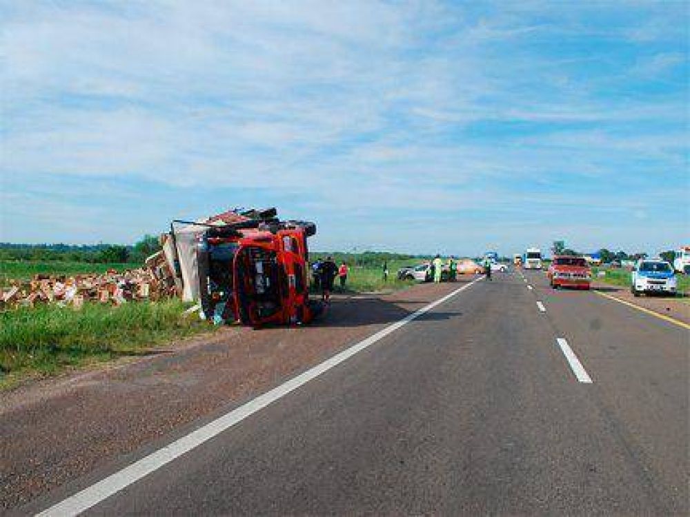 Tres violentos accidentes se registraron en el departamento Uruguay