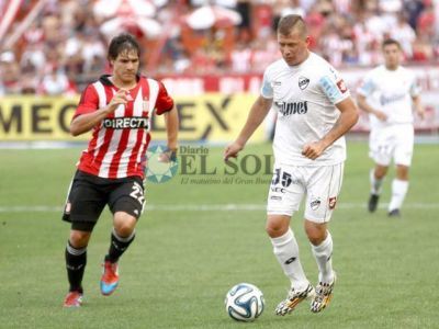 No pudo aguantar el empate en La Plata y perdi�