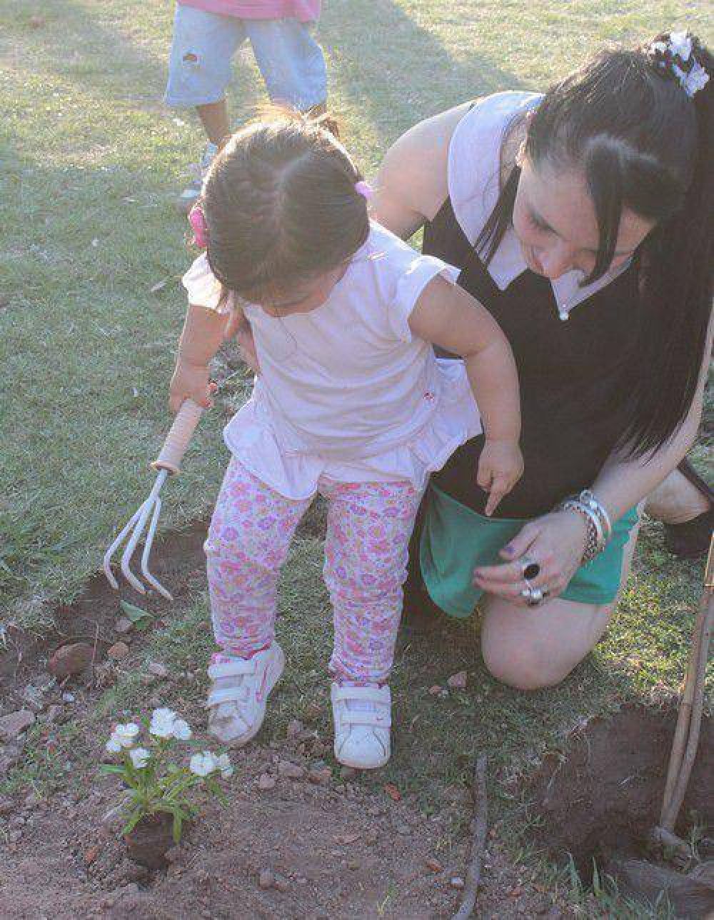 Sentido homenaje a Paola Acosta en el Parque Las Heras