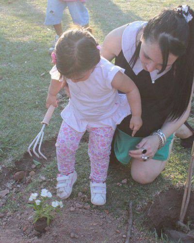 Sentido homenaje a Paola Acosta en el Parque Las Heras