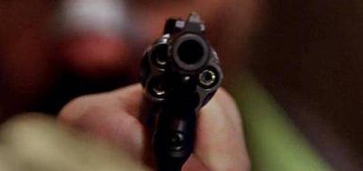 Balearon la cabeza a un hombre durante una partida de truco