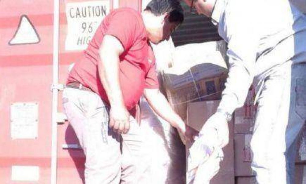 Decomisaron millonario intento de evasi�n en una carga de ropas con facturas truchas