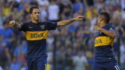 Boca, por un eficaz 'Burrito', le gan� como local a Defensa pero sigue a ocho de River