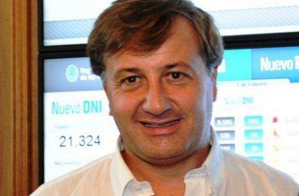 A Catal�n Magni le dur� poco la pausa y ahora dice que quiere ser Gobernador