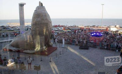�Todos los recursos de la Provincia van al MAR, en desmedro del Auditorium�