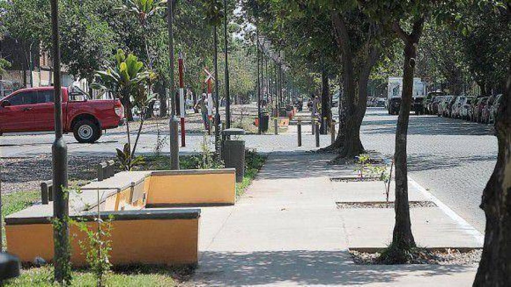 Amaya inaugurar� el Boulevard Bernab� Ar�oz