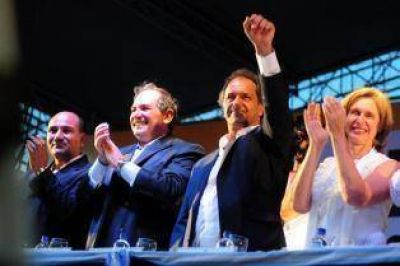 Scioli recibi� el aval alperovichista, rumbo a 2015