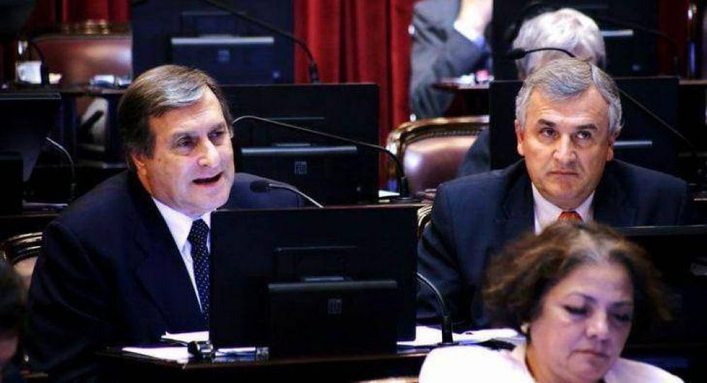 Rozas demand� bajar las retenciones al campo
