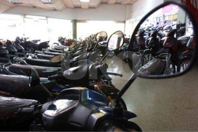 Pese a los planes del gobierno, cay� fuerte la venta de motos
