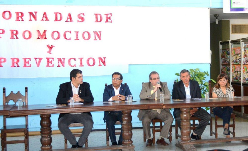 CHARLA SOBRE PREVENCION DE ALCOHOL DEFENSORIA DEL PUEBLO