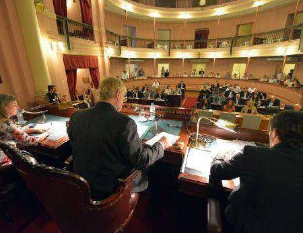 Concejales piden que se coparticipe la recaudaci�n de la reforma tributaria