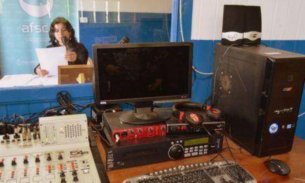 AFSCA capacitar� sobre llamado a concurso de frecuencias en Misiones  