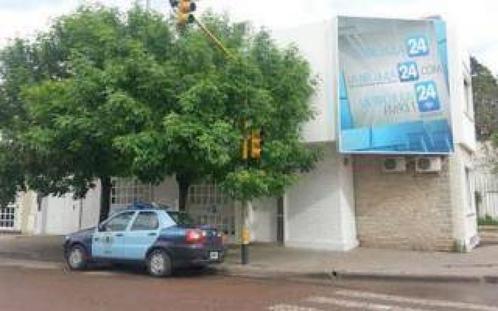 Bah�a Blanca: Allanan medio que divulg� conexiones entre narcos y la justicia