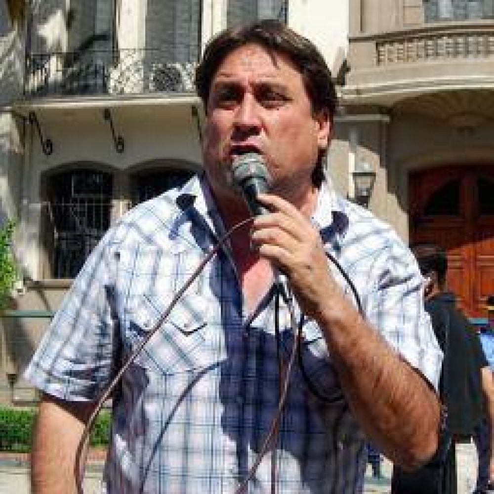 Los gremios ahora quieren un bono navide�o de $2.000