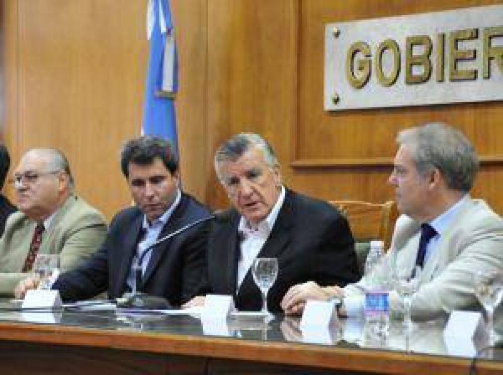 ONU: hasta abril tomar�n muestras de las 4 minas