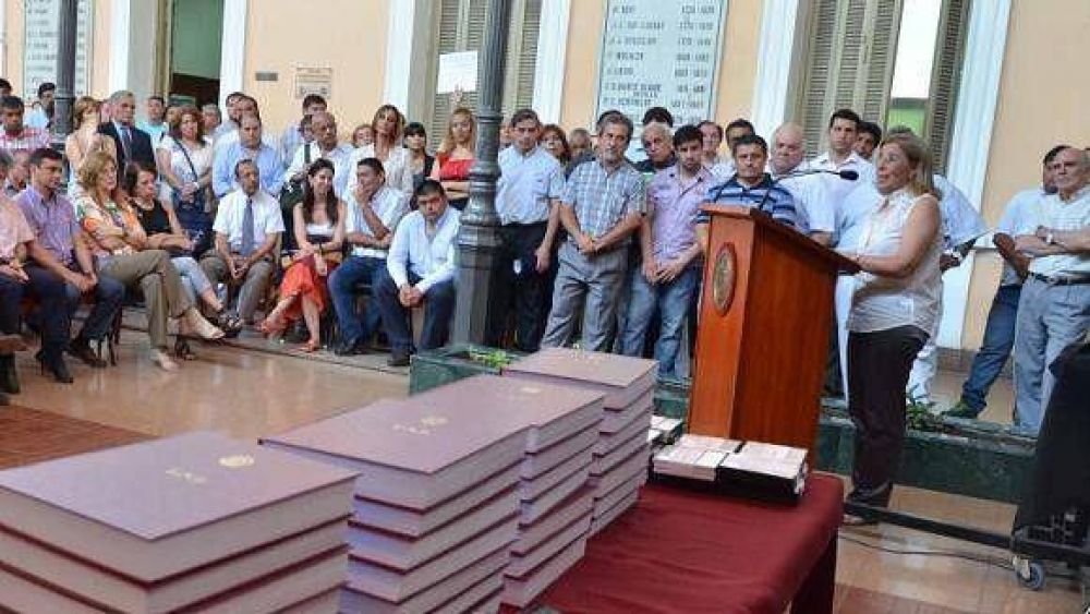 La UNT dio a conocer archivos de la dictadura
