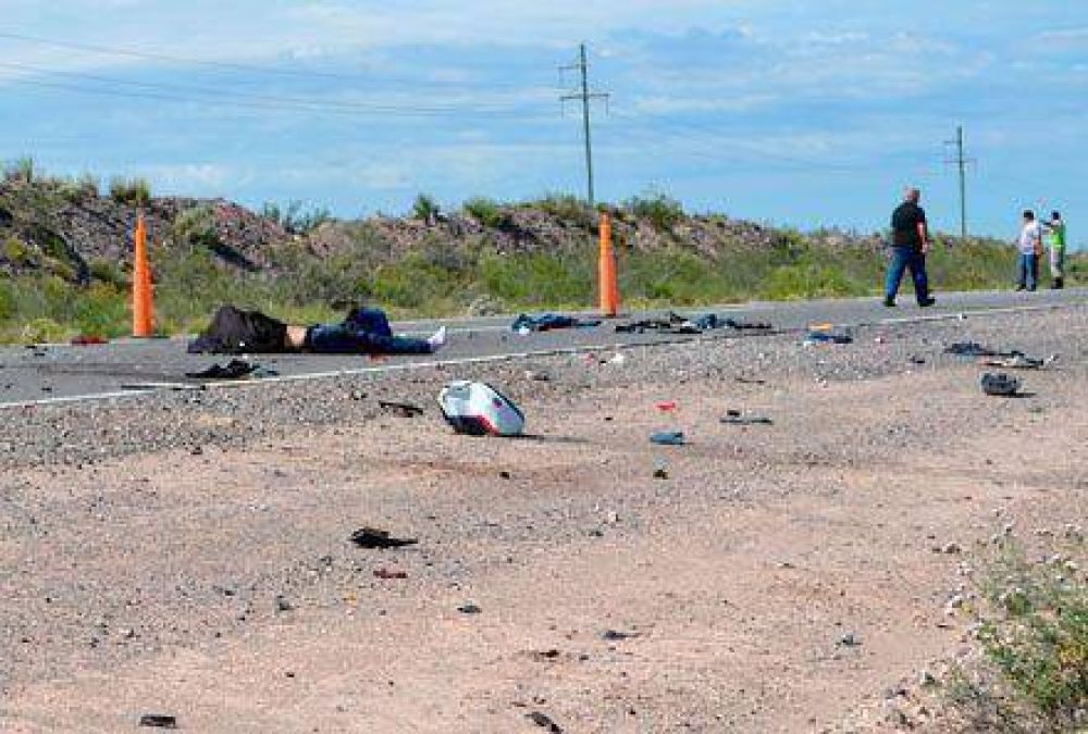Un motociclista muerto cerca de Puel�n