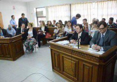 Otro m�dico complic� m�s al cirujano acusado de mala praxis 